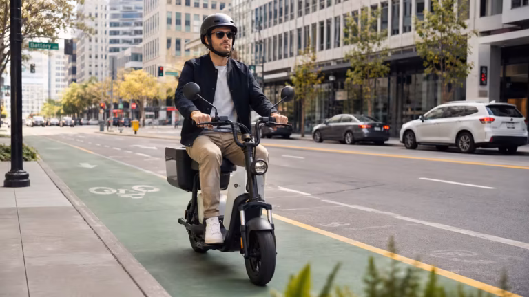 Scooters With Seats for Adults Comfortable City Commuting Guide